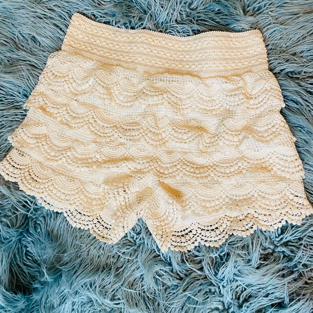 Lacey detail soft shorts